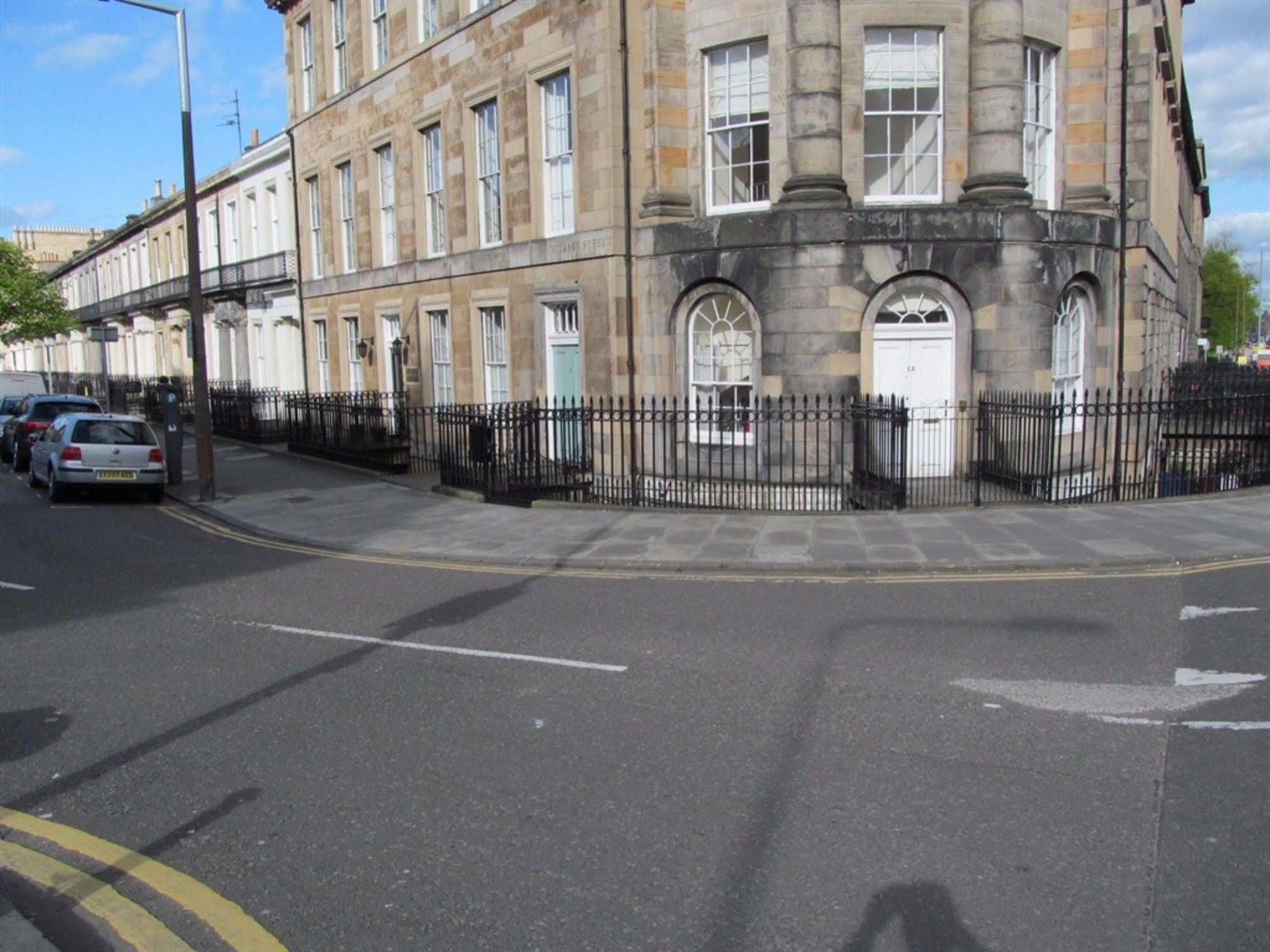 Lantern Guest House Edinburgh Bagian luar foto